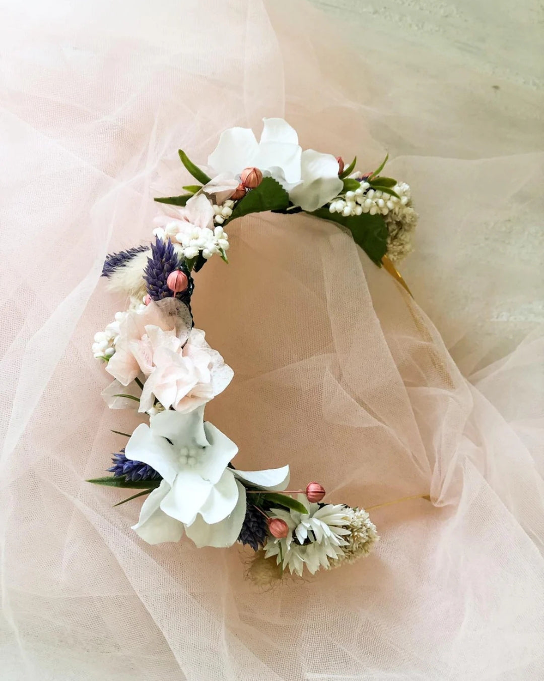 Pastel Çiçekli Taç